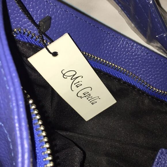 NWT Mia Capella Lucia Slouch Leather Shoulder Bag - Picture 3 of 6